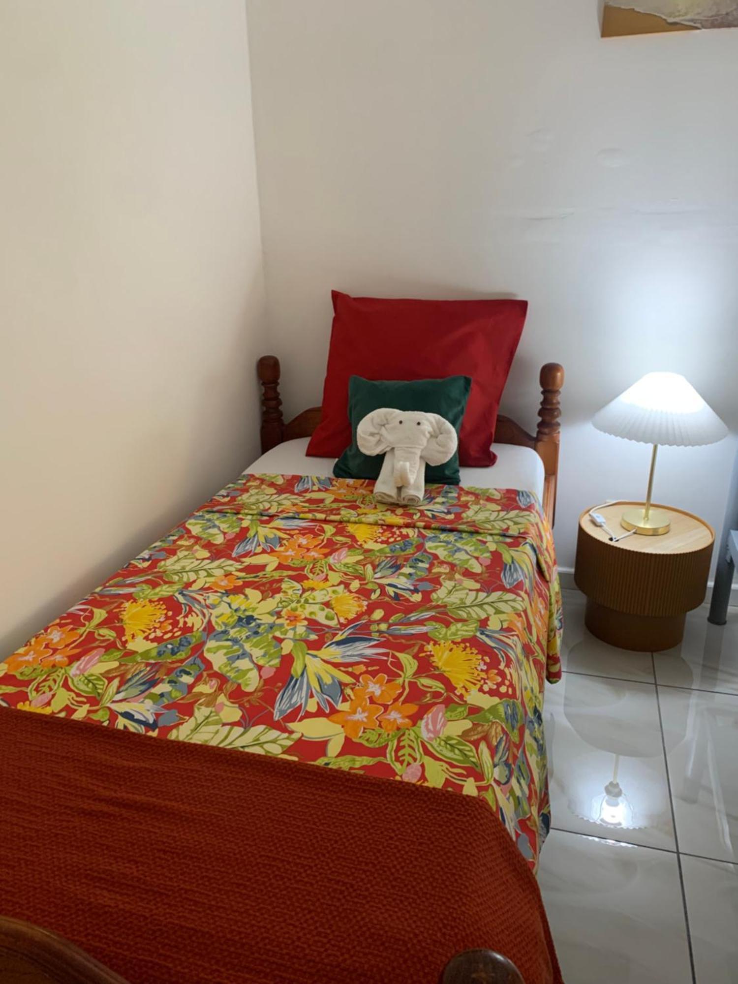 Bas De Villa De 3 Chambres Et Spa Vieux-Habitants Ngoại thất bức ảnh